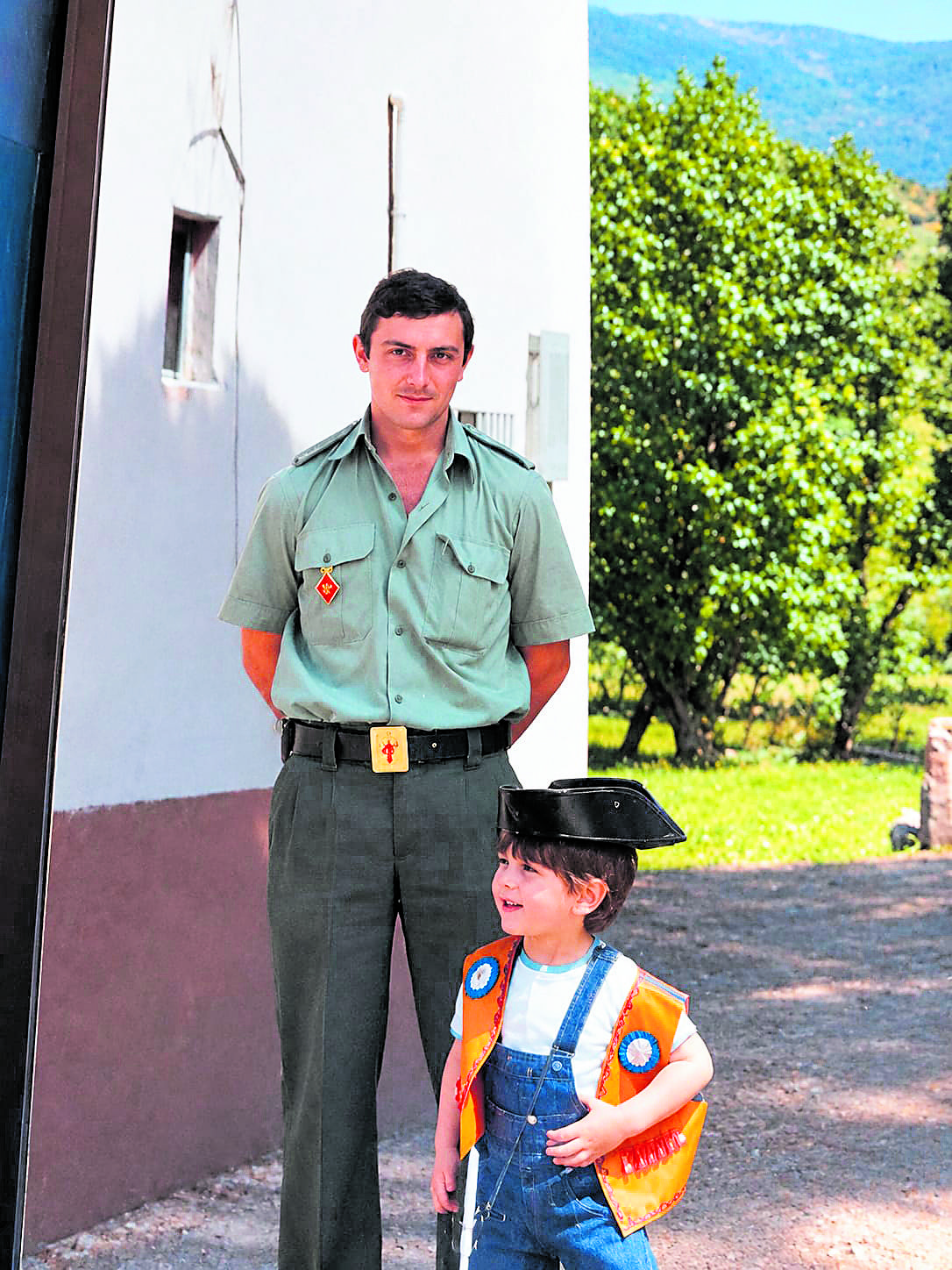 Juan Villa González junto con Gelín. | L.N.C. Juan Villa González junto con Gelín. | L.N.C.