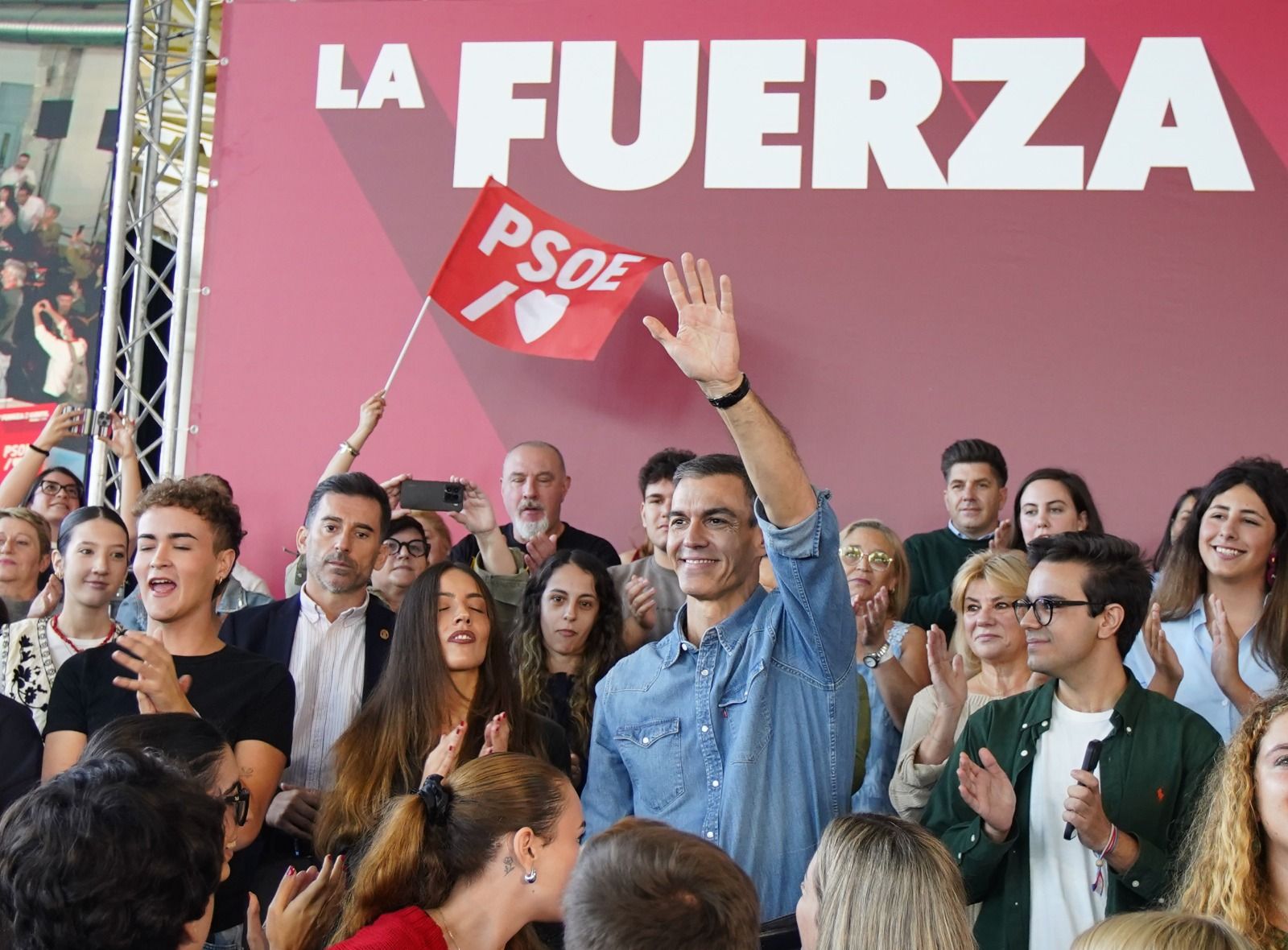 Mitin de Pedro Sánchez en Ponferrada.