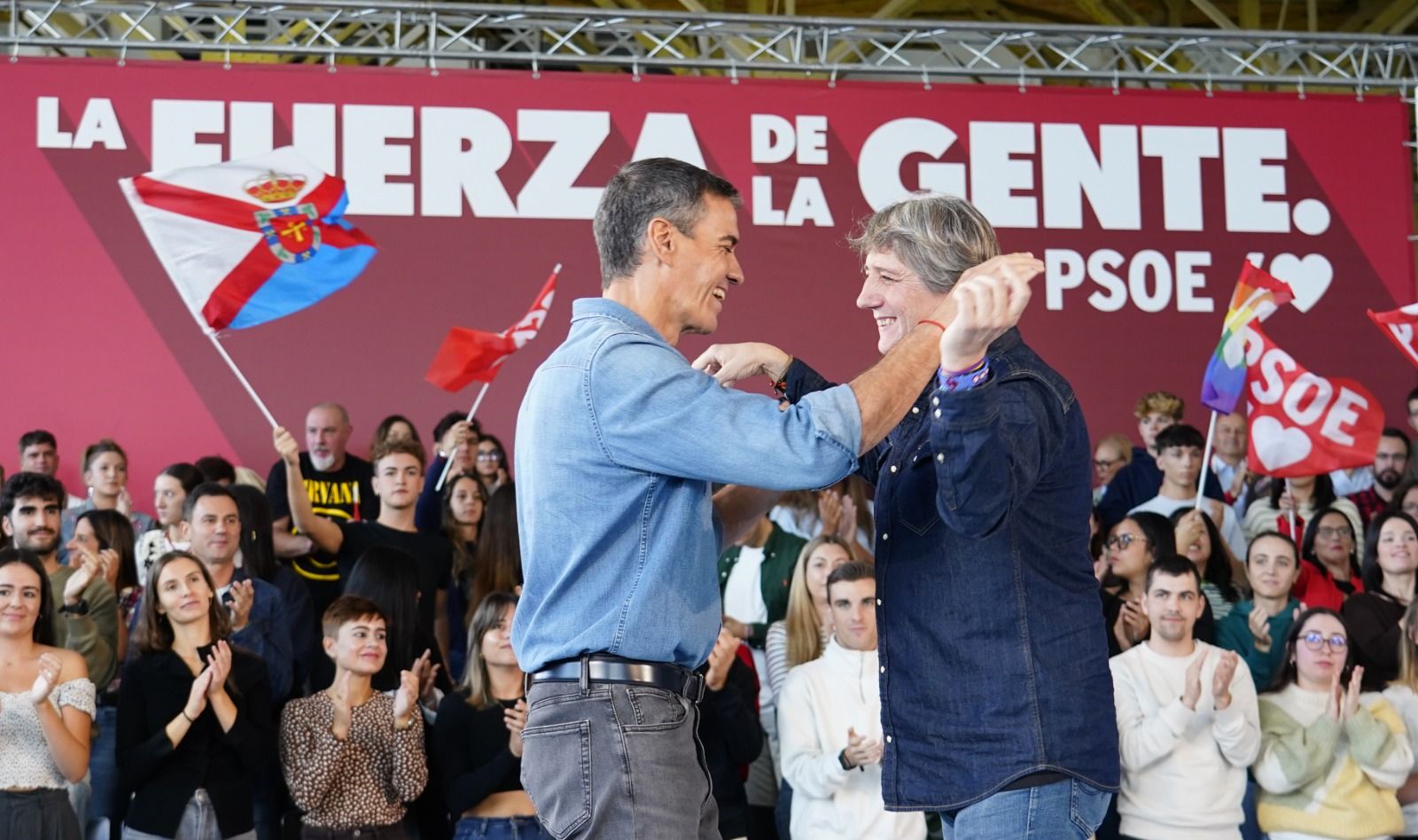 Mitin de Pedro Sánchez en Ponferrada.