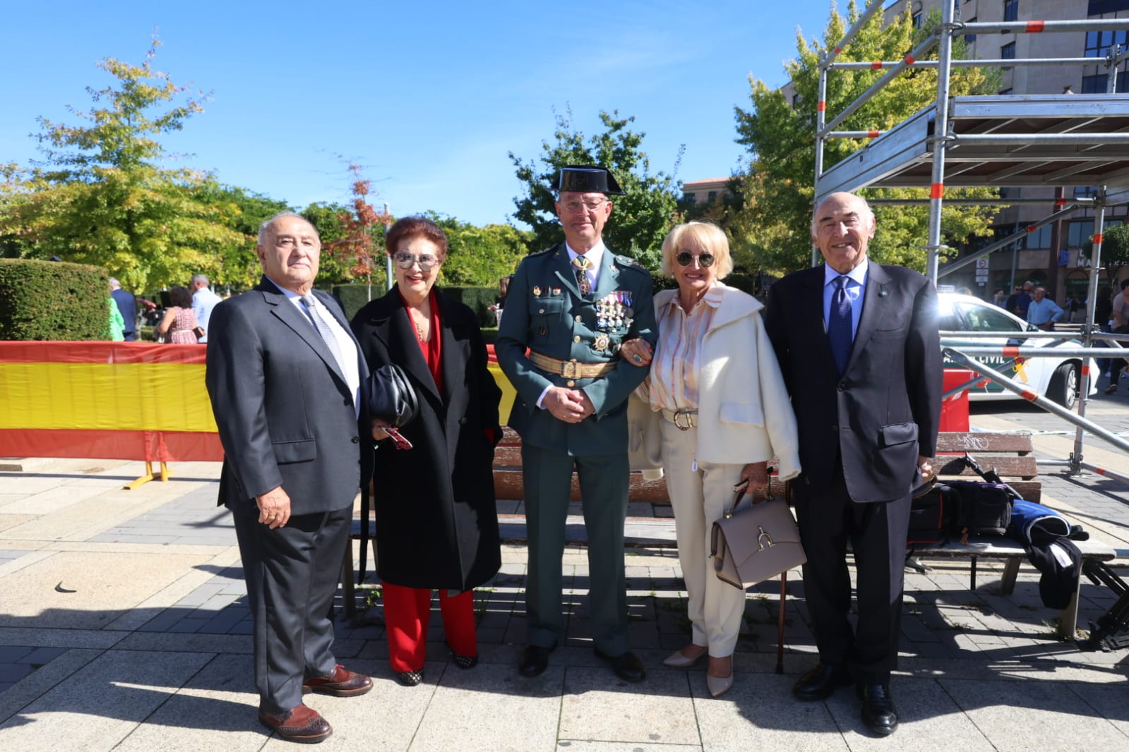 Celebración de la Guardia Civil de León de la fiesta del Pilar. | FERNANDO OTERO