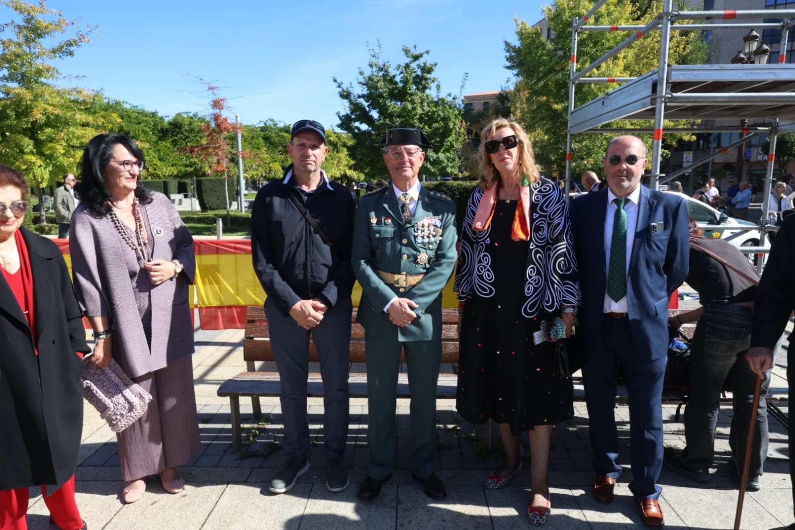 Celebración de la Guardia Civil de León de la fiesta del Pilar. | FERNANDO OTERO