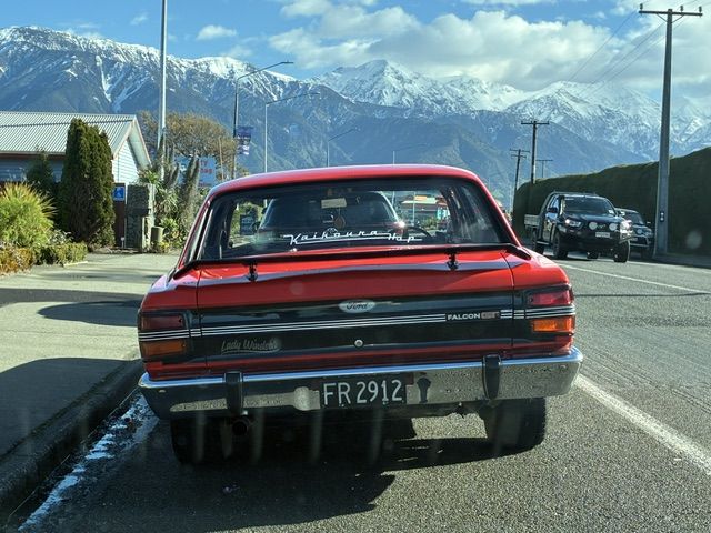 Ver coches clásicos es habitual en las calles de Kiakoura. | L.N.C. Ver coches clásicos es habitual en las calles de Kiakoura. | L.N.C.