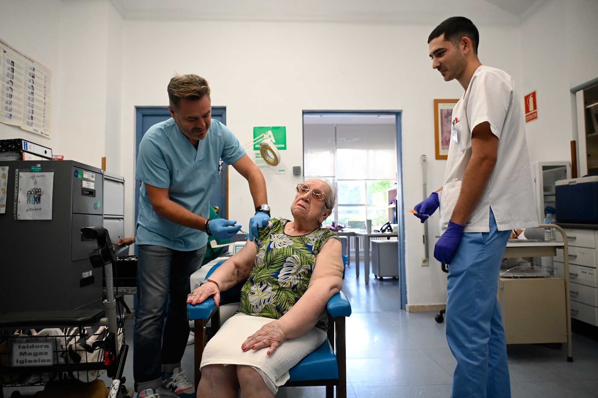 León es la provincia de la comunidad que menos vacuna a los mayores de 60 años