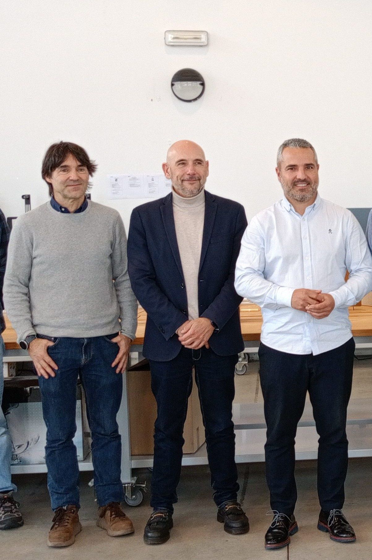 Óscar Cela, agente de Innovación, José María Beltrán, jefe de servicio, y David Pacios, concejal de Innovación.