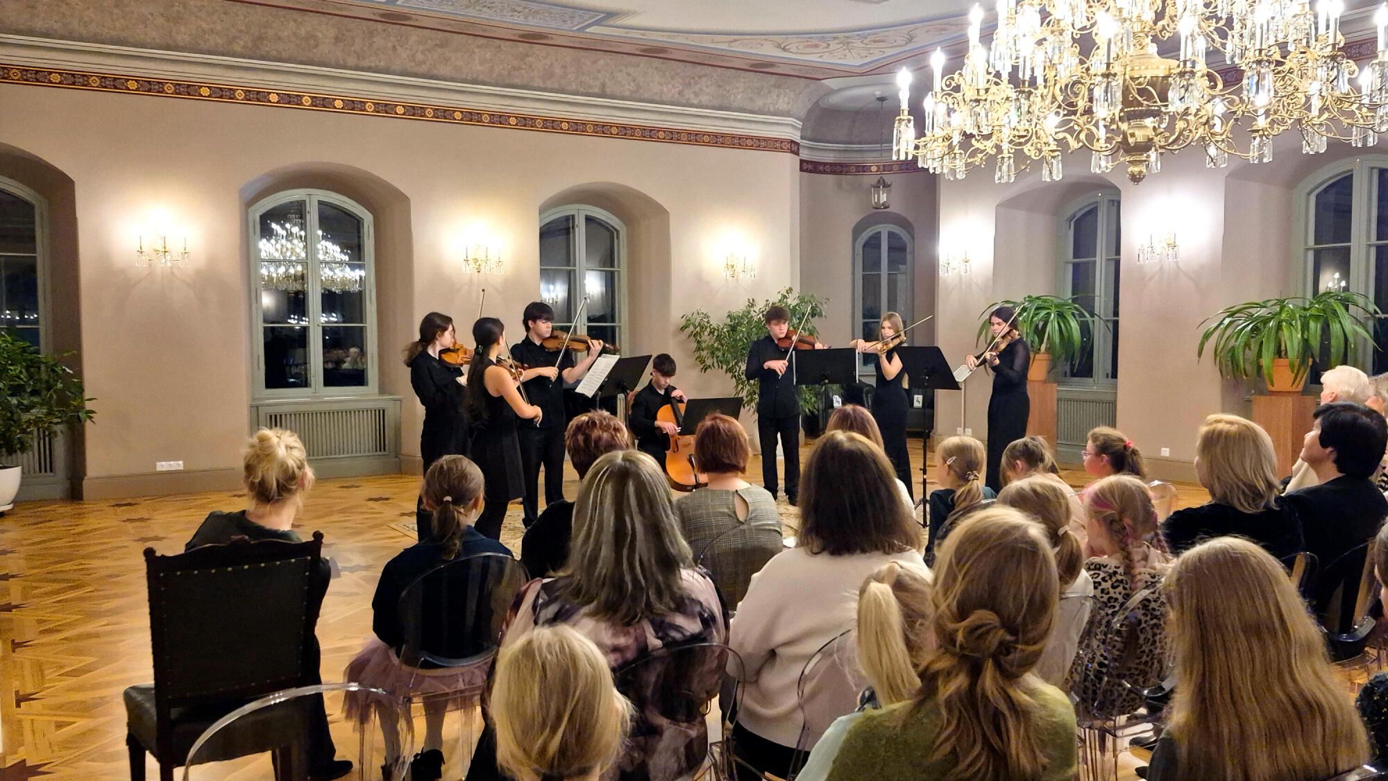 Estudiantes del Conservatorio Profesional de Música de León en Letonia. | L.N.C.