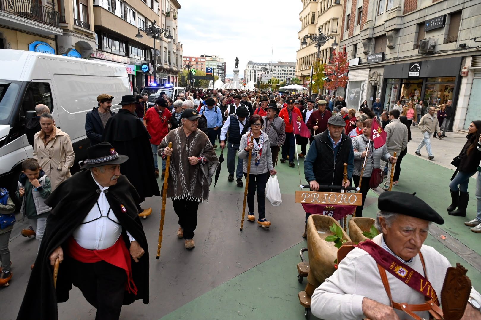 Quinta edición de la Madreñada en León capital. | SAÚL ARÉN Quinta edición de la Madreñada en León capital. | SAÚL ARÉN