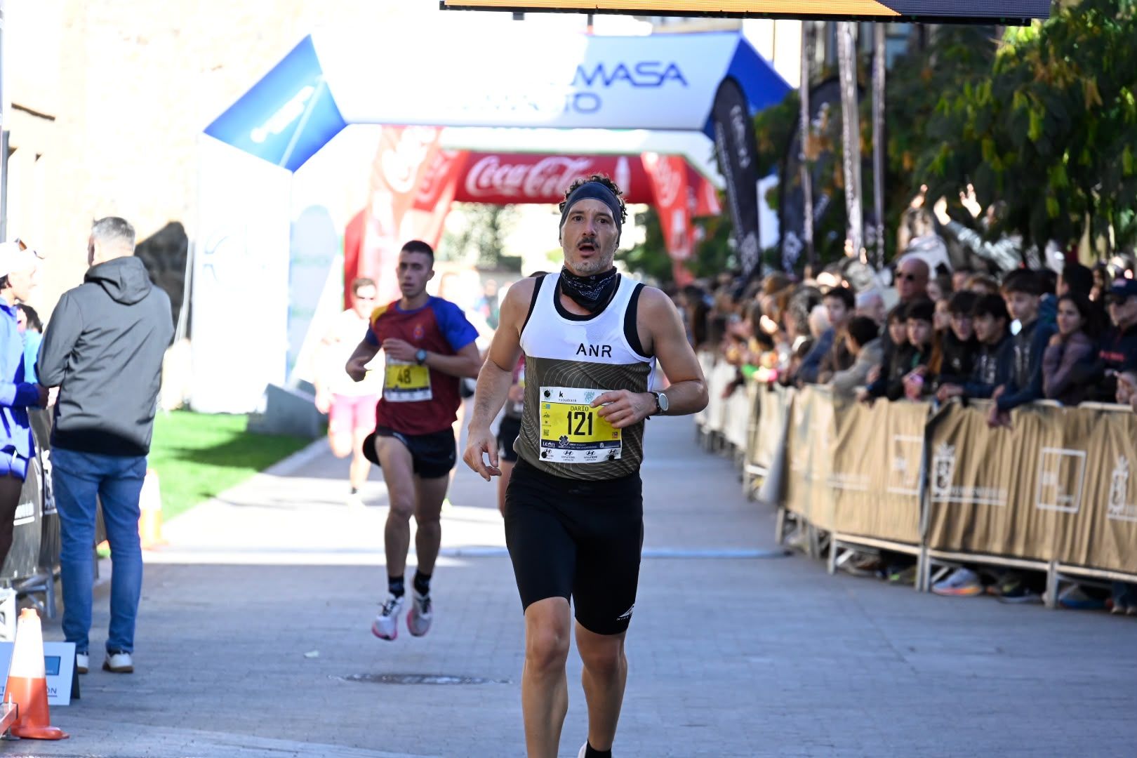 Los 10KM de León llenaron las calles de la capital desde primera hora de la mañana con cerca de 5.000 corredores. SAÚL ARÉN (66)