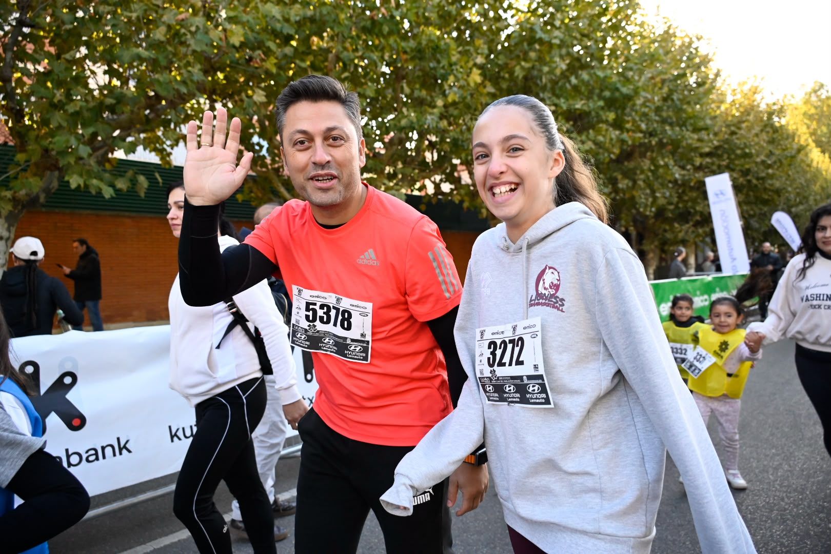 Los 10KM de León llenaron las calles de la capital desde primera hora de la mañana con cerca de 5.000 corredores. SAÚL ARÉN (13)