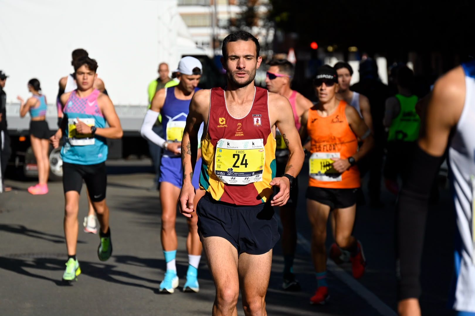 Los 10KM de León llenaron las calles de la capital desde primera hora de la mañana con cerca de 5.000 corredores. SAÚL ARÉN (41)