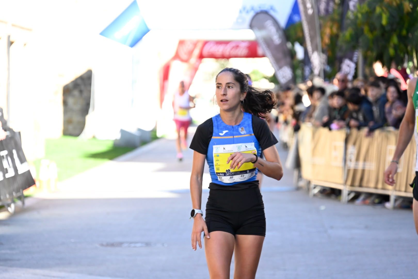Los 10KM de León llenaron las calles de la capital desde primera hora de la mañana con cerca de 5.000 corredores. SAÚL ARÉN (63)