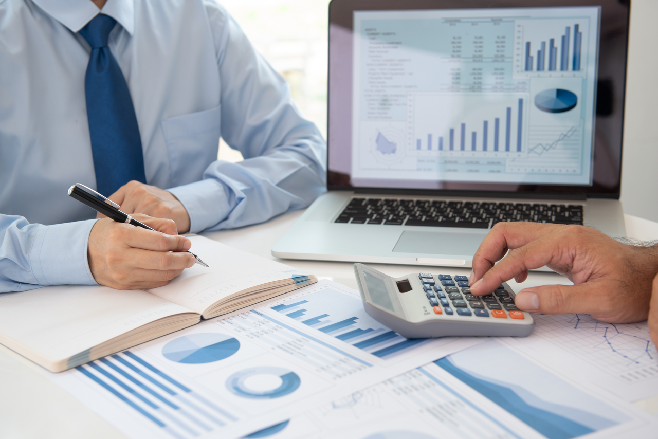 Elegir el ERP adecuado depende del tipo de empresa, del número de usuarios y del tiempo de implantación.