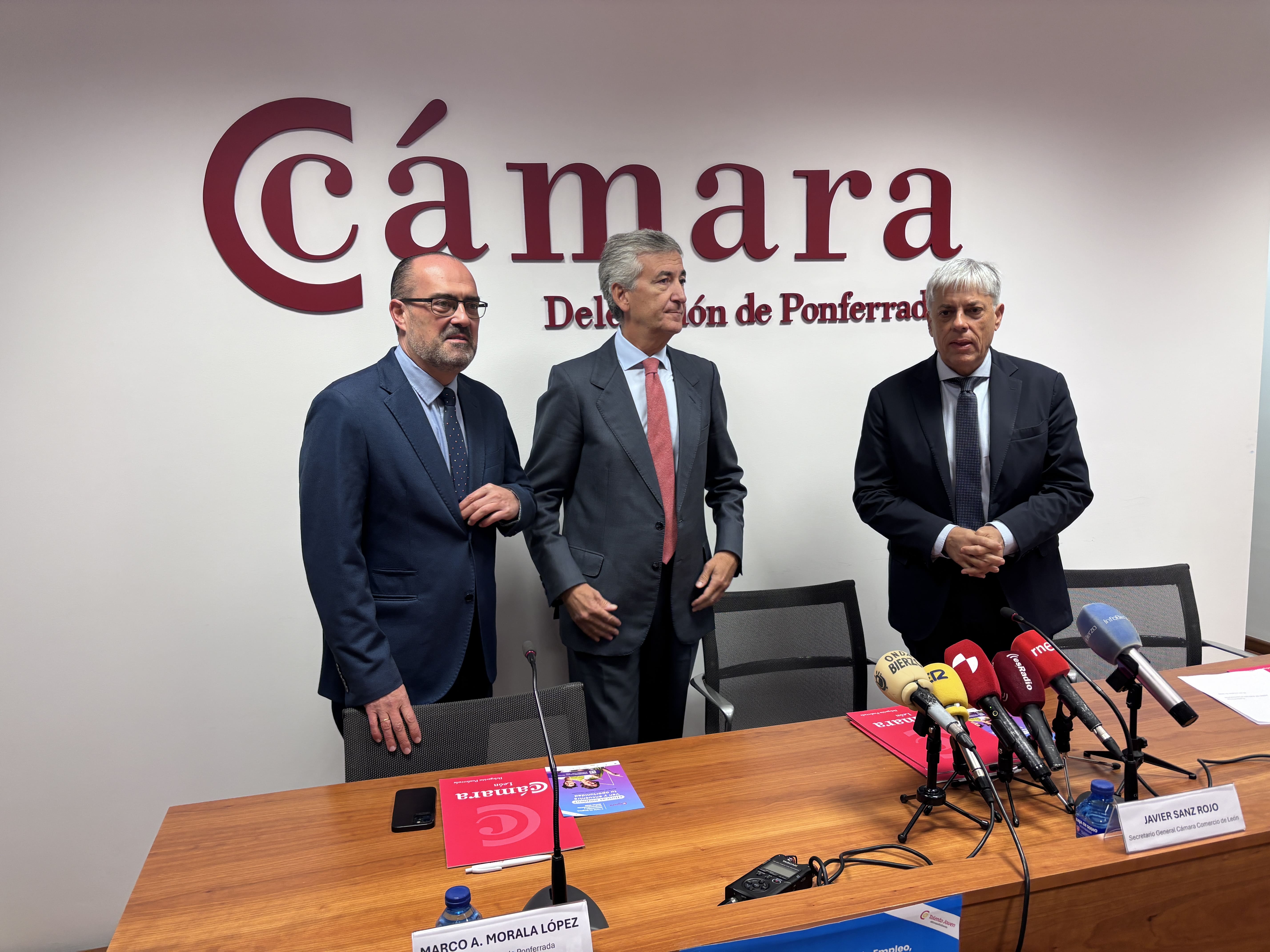 Presentación de la nueva edición de la Feria de Empleo, Innovación y Emprendimiento del Bierzo. | JAVIER FERNÁNDEZ