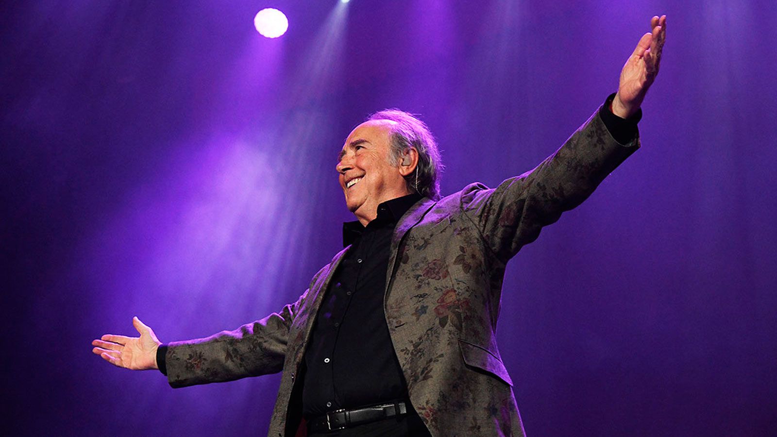 Joan Manuel Serrat recibirá este miércoles el XXIV Premio Leteo en el Auditorio Ciudad de León. | JUAN MIGUEL MORALES