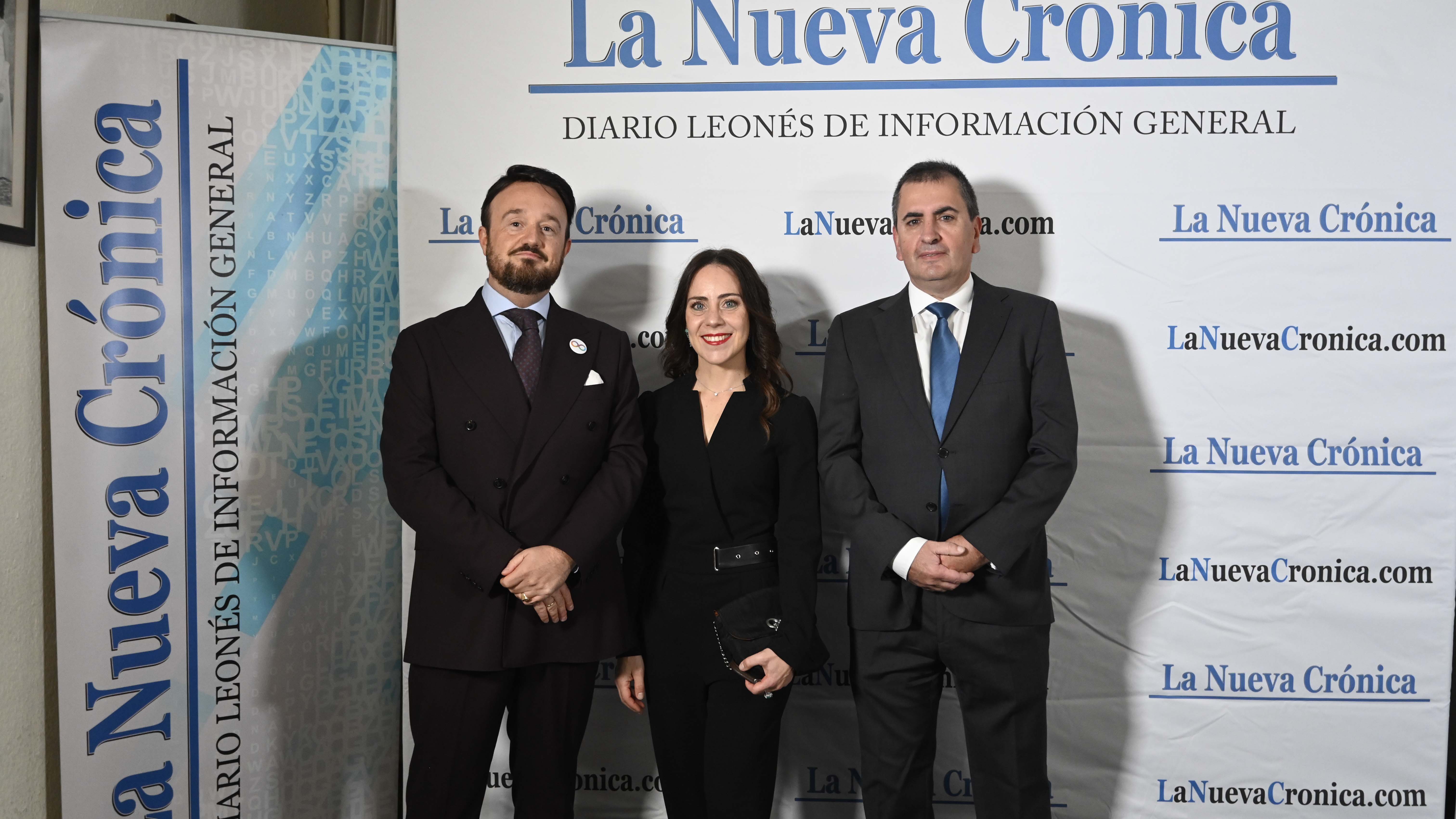 Álvaro Lesmes, Concepción Urbomi y Luis Armero, Teniente Coronel del Ejército de Tierra