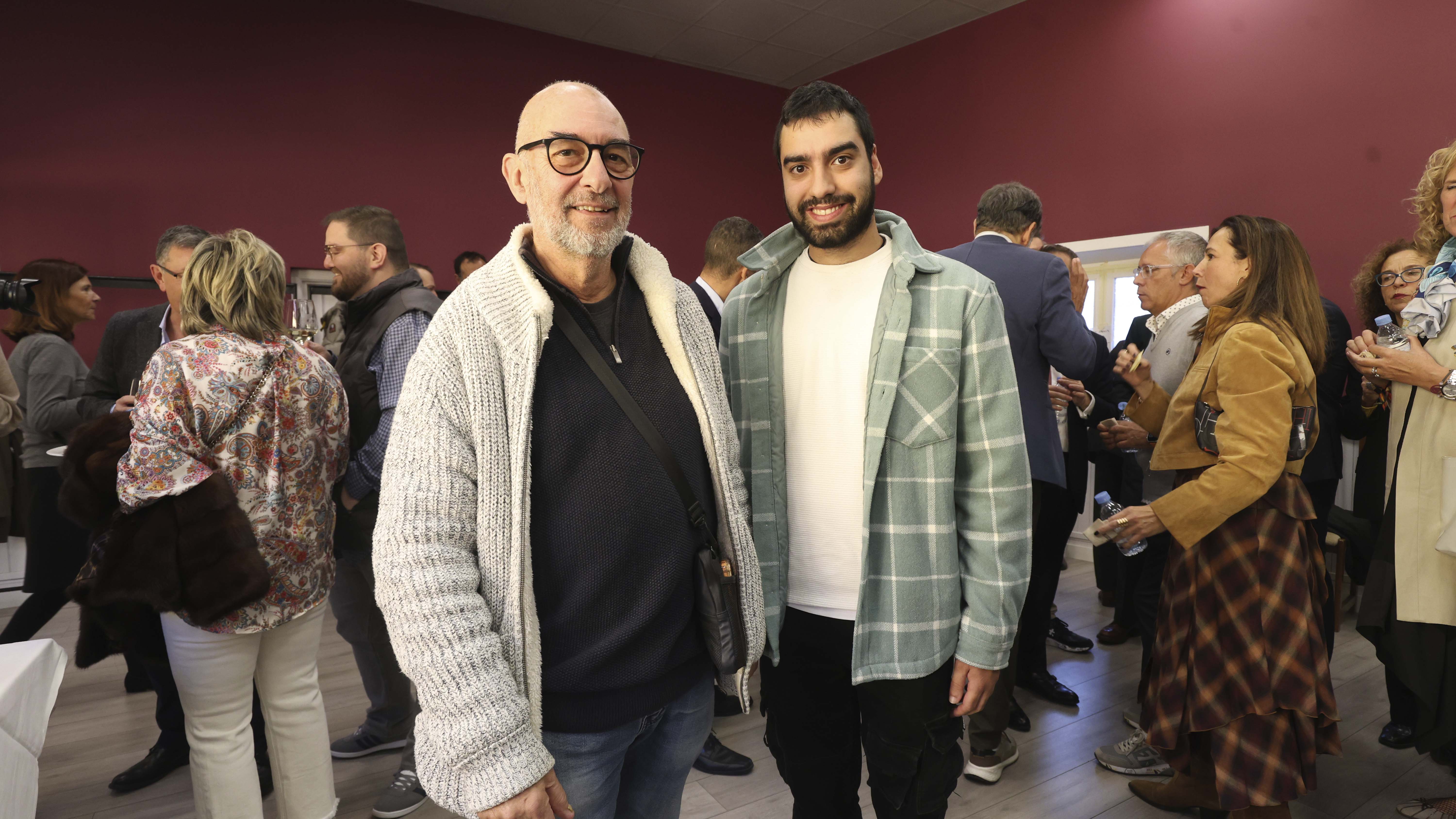 Jorge Peña, presidente de Proyecto Joven León, y Ander Cordero