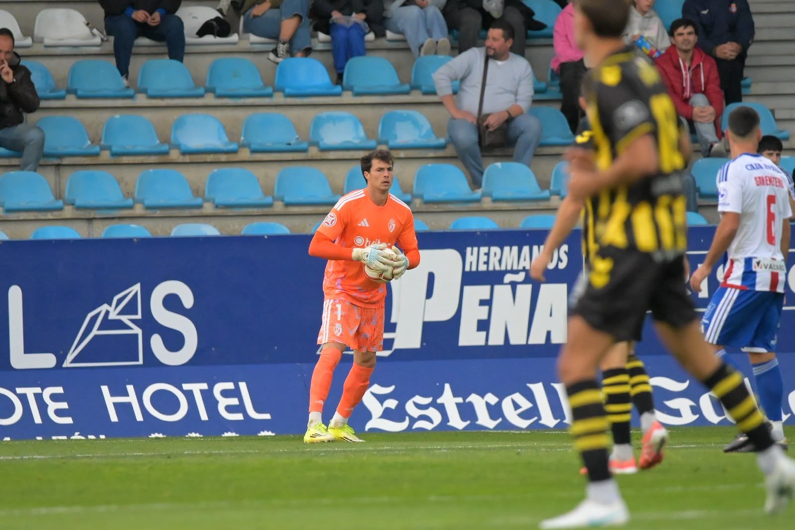 Ponferradina y Barakaldo empatan en El Toralín (1)