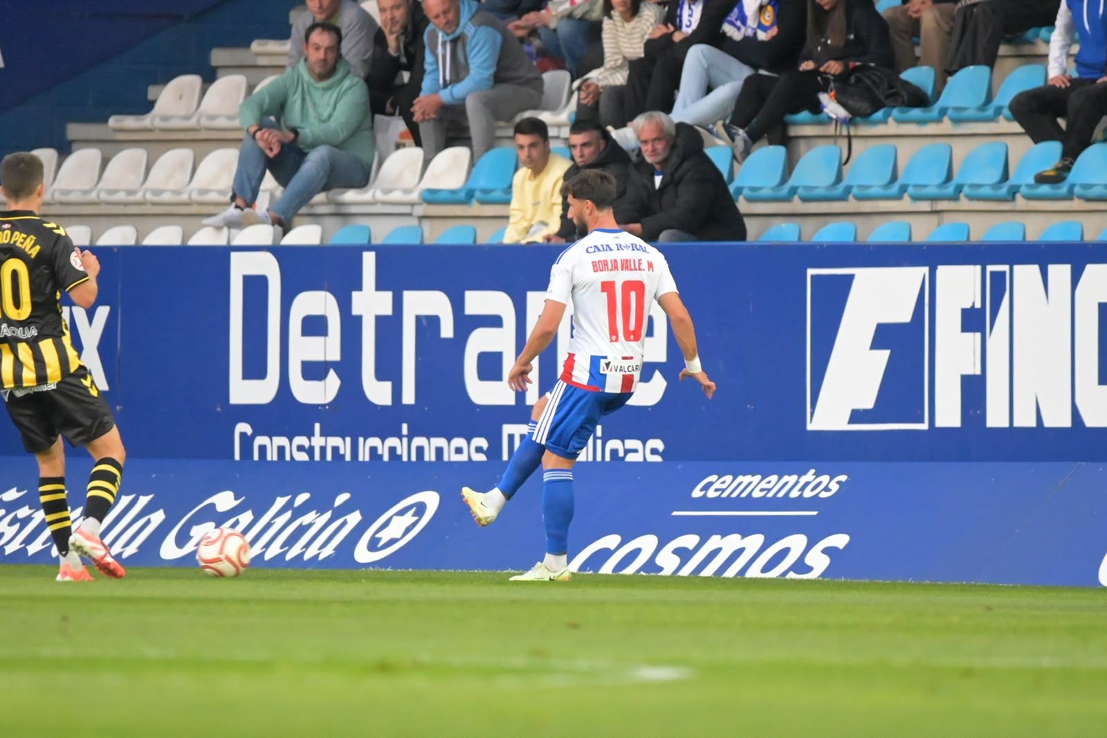 Ponferradina y Barakaldo empatan en El Toralín (6)