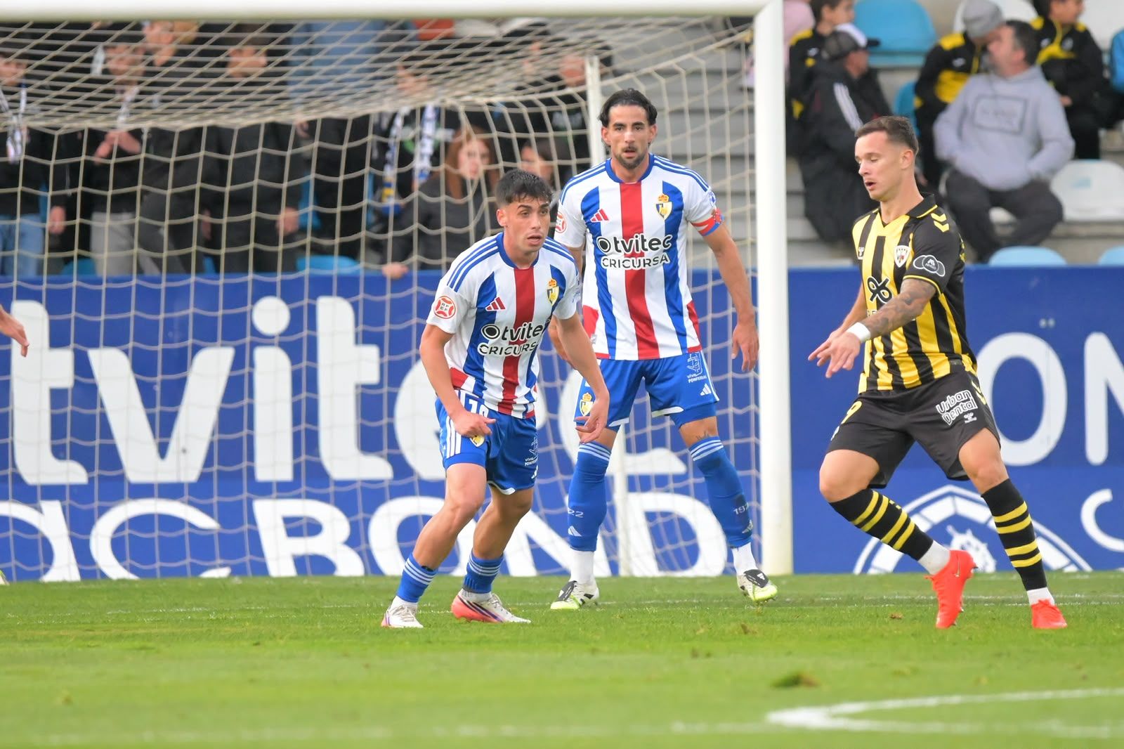 Ponferradina y Barakaldo empatan en El Toralín (7)