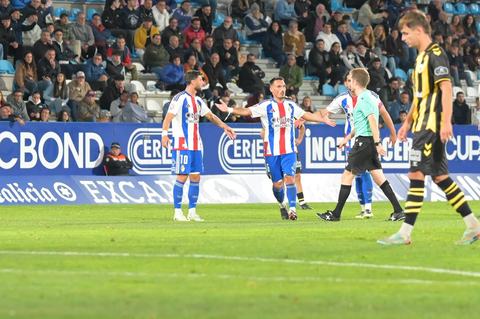 Ponferradina y Barakaldo empatan en El Toralín (22)