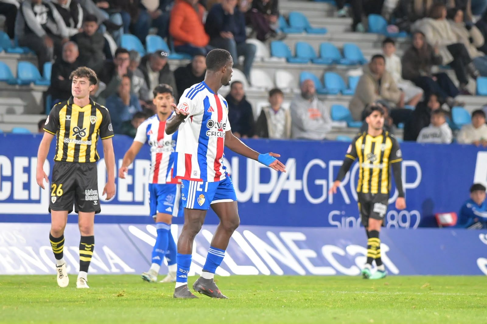 Ponferradina y Barakaldo empatan en El Toralín (26)