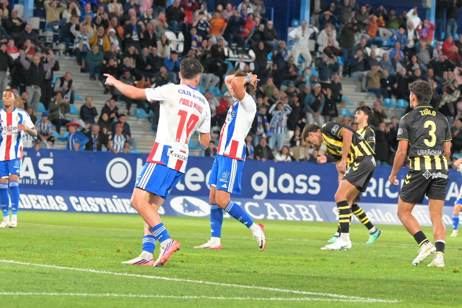 Ponferradina y Barakaldo empatan en El Toralín (36)