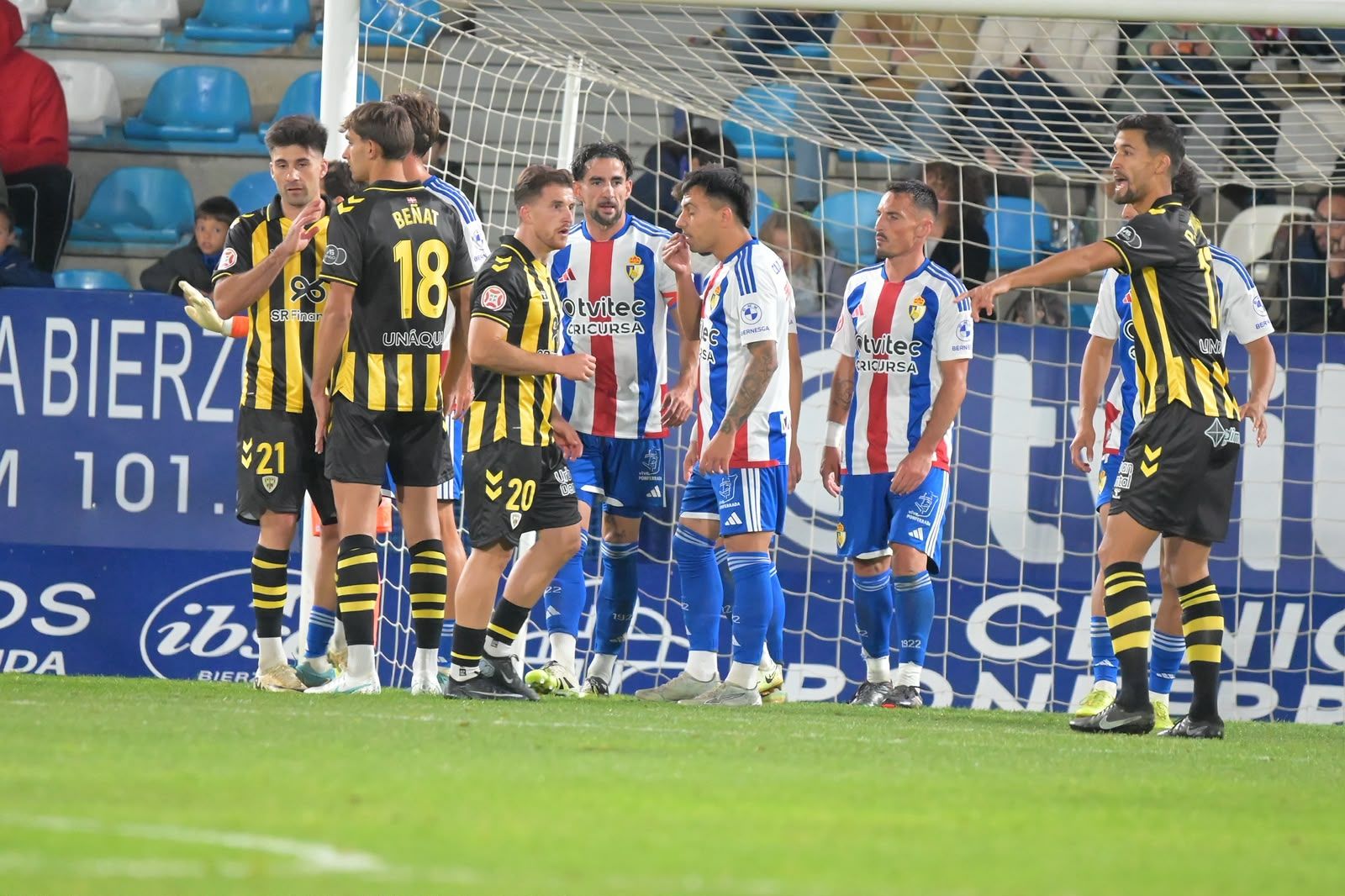 Ponferradina y Barakaldo empatan en El Toralín (37)