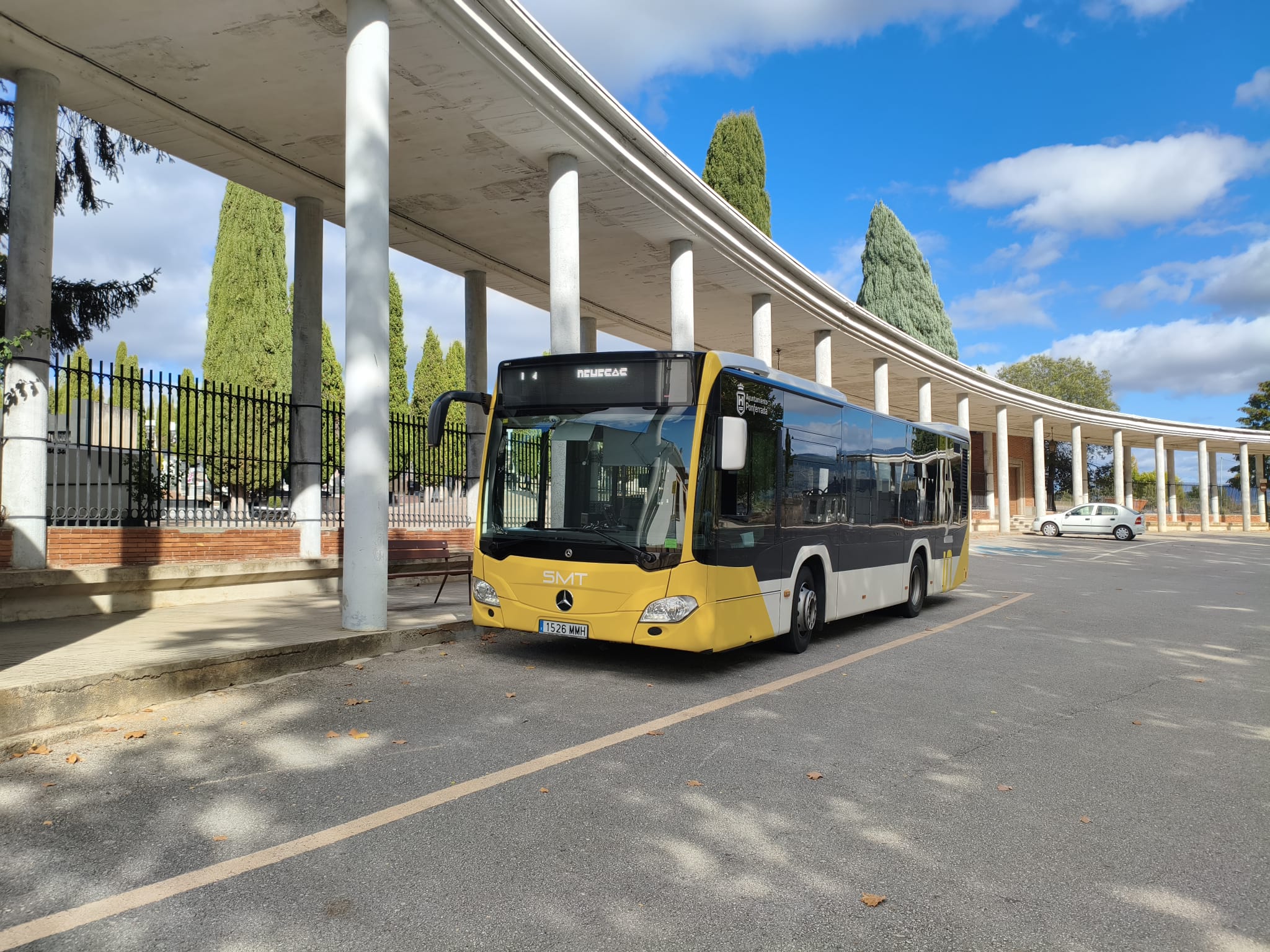 Ponferrada organiza un servicio especial de autobuses hacia el camposanto.