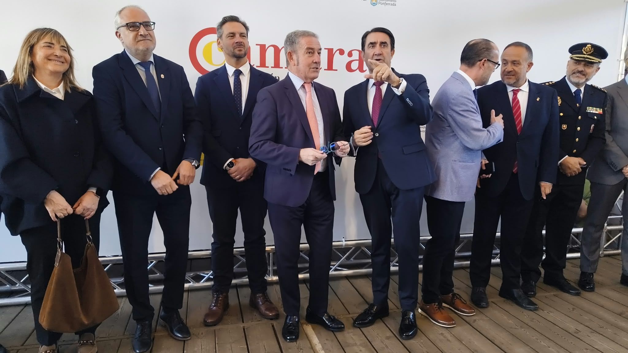Autoridades en la inauguración de la feria. | MAR IGLESIAS