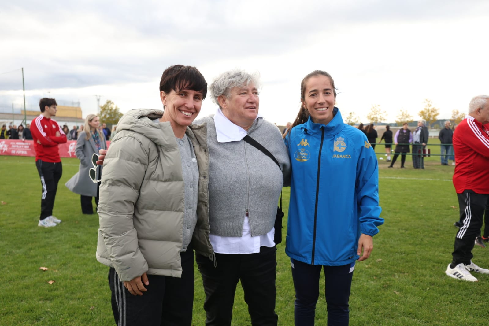 La seleccionadora nacional, Sonia Bermúdez, visitó Astorga en una jornada de promoción y formación de fútbo femenino.  REPORTAJE GRÁFICO FERNANDO OTERO (8)