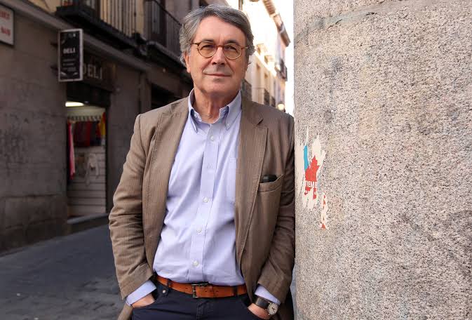 El novelista, poeta y editor leonés Andrés Trapiello. | JUAN LÁZARO (ICAL)