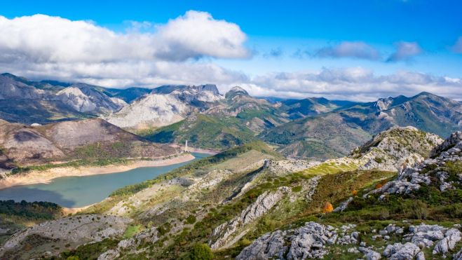 10 Montañas del norte como la Meloita y pantano de Luna 10 Montañas del norte como la Meloita y pantano de Luna
