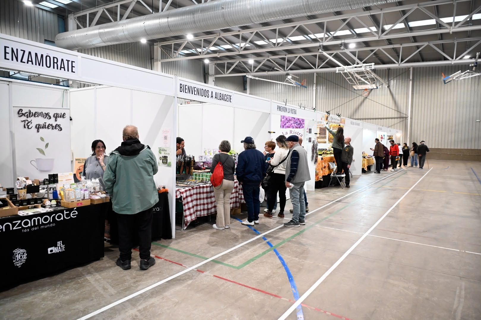 III Feria de la Miel de Astorga. | SAÚL ARÉN