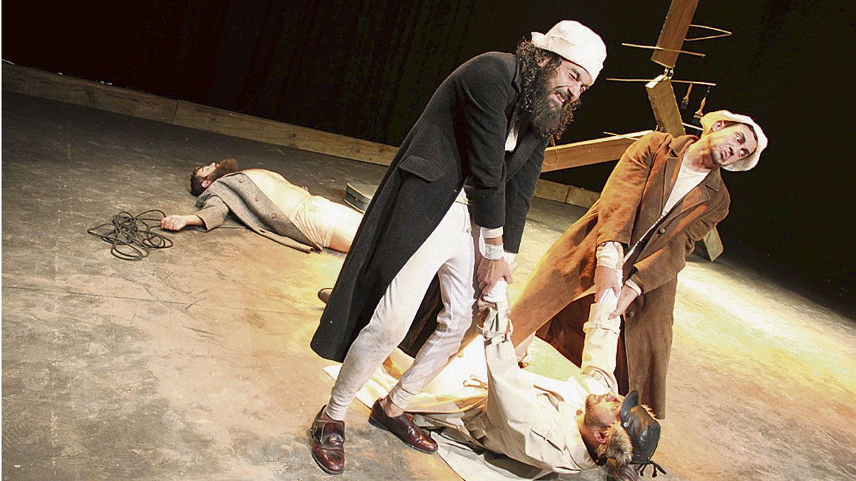 ‘Esperando a Godot’, de Sahara Teatre, es la obra prevista para este sábado.