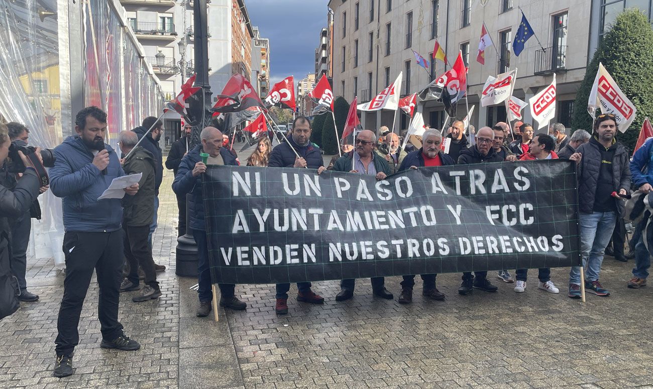 Una de las manifestaciones de los trabajadores de FCC. | ICAL