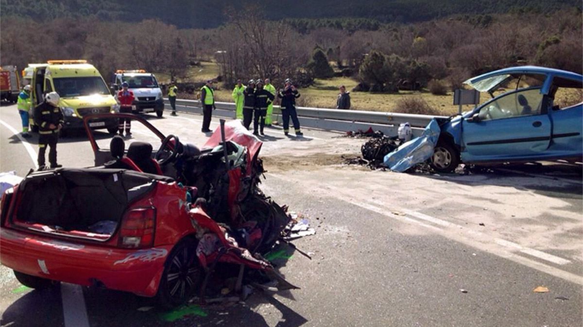 Imagen del estado de los vehículos implicados en el brutal choque. | 112MADRID/ICAL