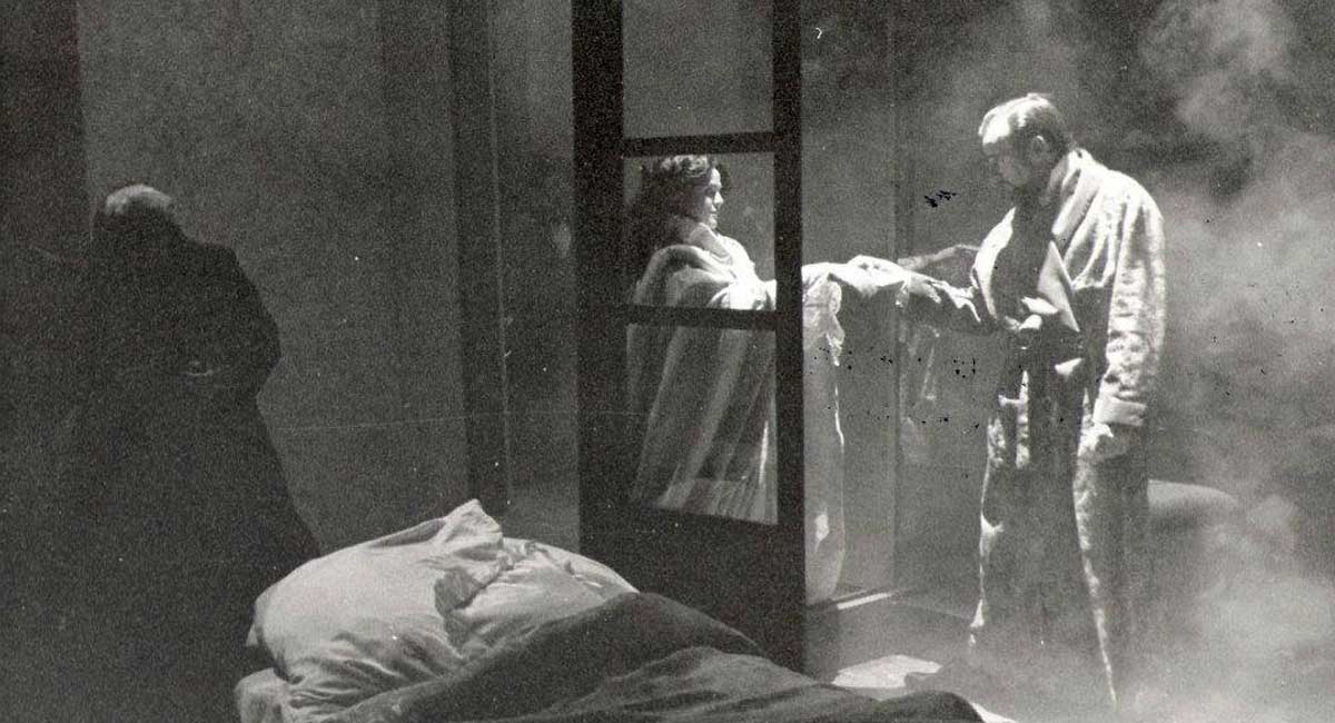 Un momento del montaje de ‘Nocturnos con niebla’, de Conde Gatón, que se representa hoy y mañana en el Bergidum.