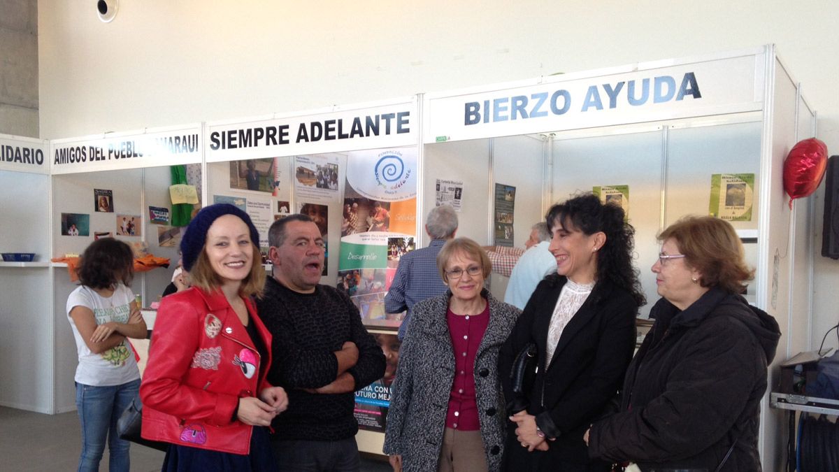 Ponferrada dio un aplauso al voluntariado con las Jornadas de Solidaridad. | M.I.