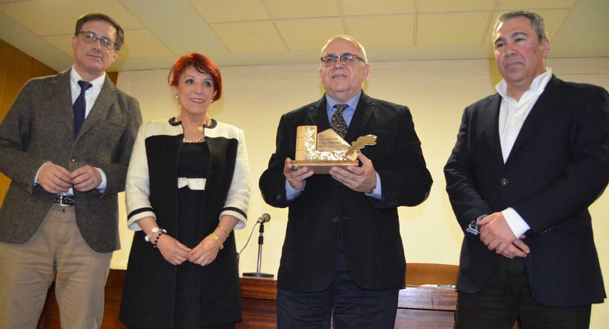 Un momento de la clausura de las jornadas y entrega del Premio ‘Maite Almanza’. | P. FERRERO