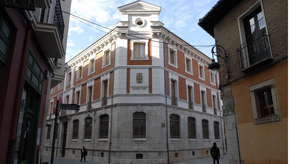 La sede del Procurador del Común de la comunidad, en León. | MAURICIO PEÑA
