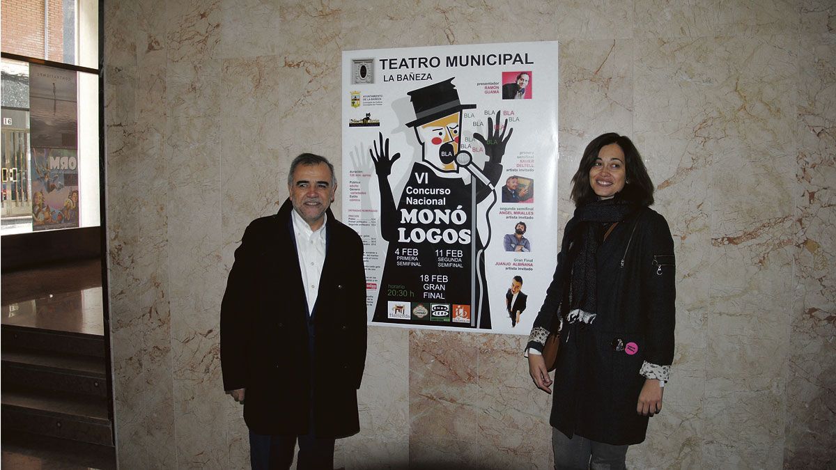 José Miguel Palazuelo y Carmen Martínez, ayer en la presentación. | ABAJO