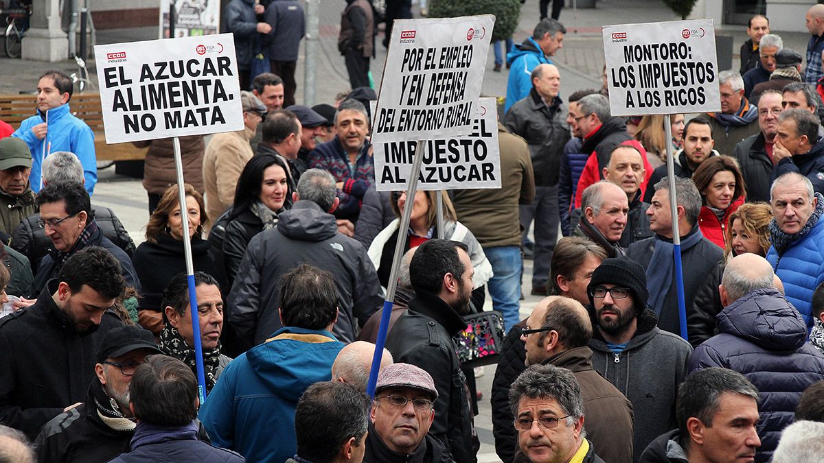 Un momento de la protesta de este sábado en La Bañeza. | ICAL