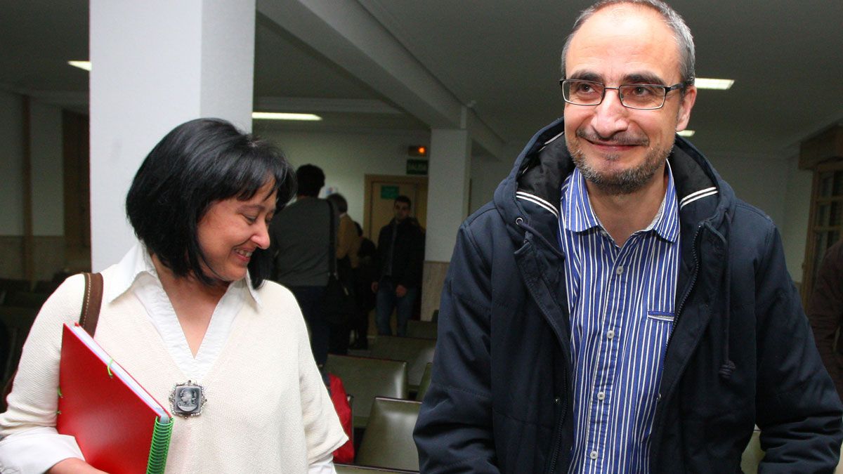Ángela Marqués junto a Olegario Ramón Ángela Marqués junto a Olegario Ramón
