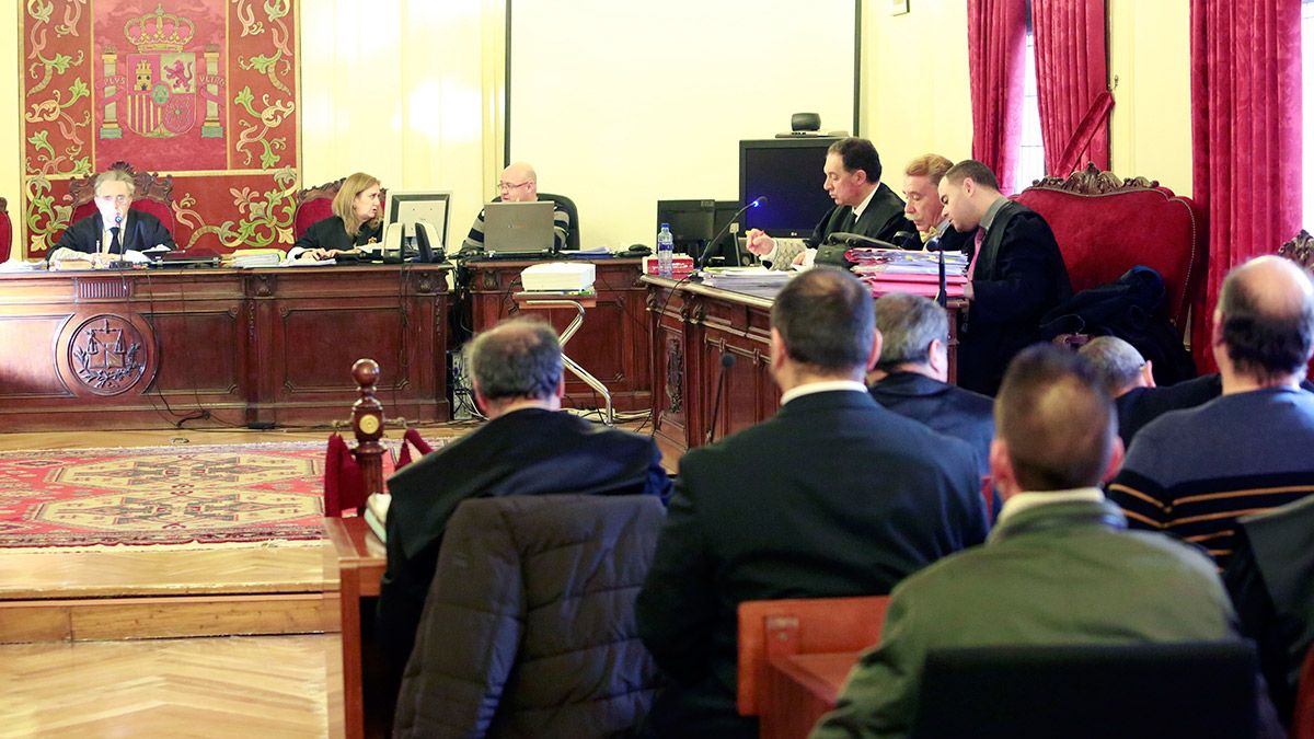 juiciolarralde22217.jpg juiciolarralde22217.jpg