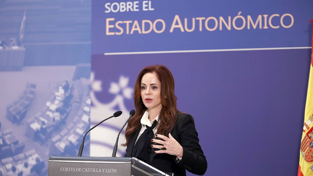 La presidenta de las Cortes, Silvia Clemente, en la II Jornada sobre el Estado Autonómico. | ICAL