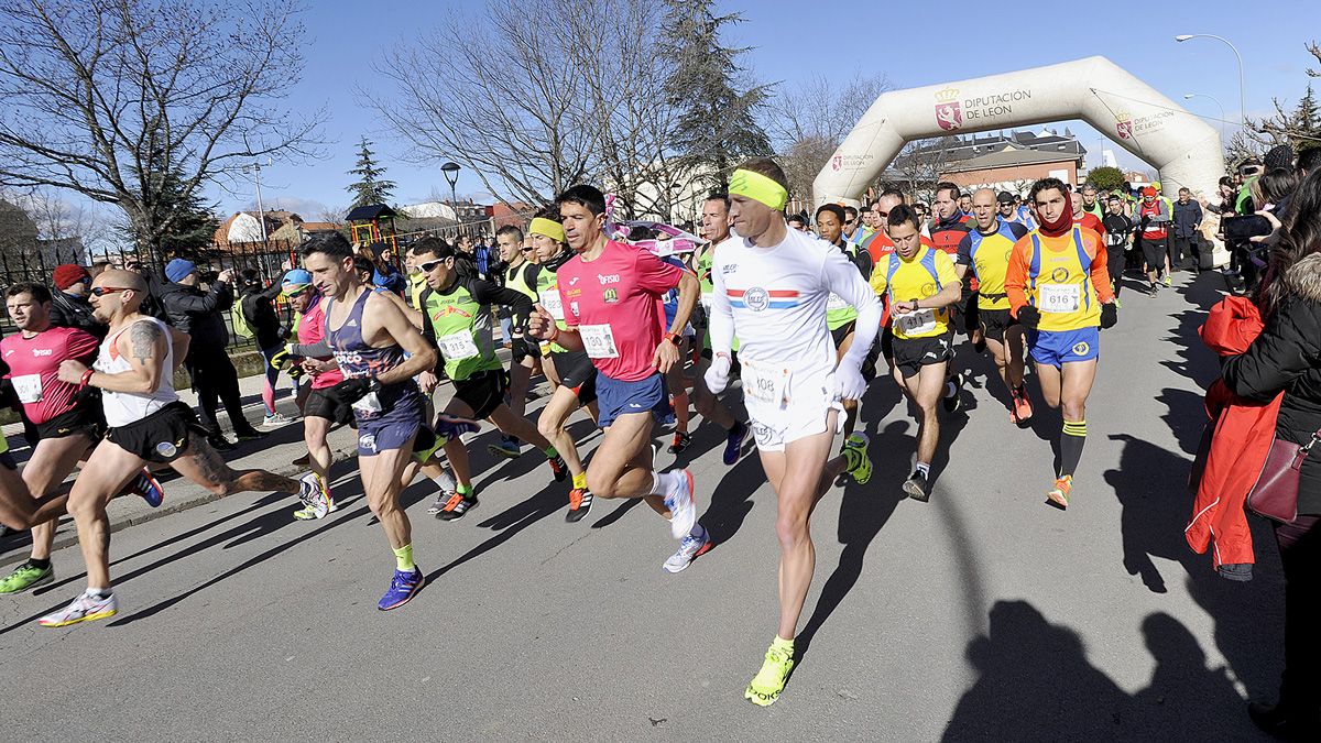Imagen de la carrera de La Virgen, que abrirá la competición. | DANIEL MARTIN