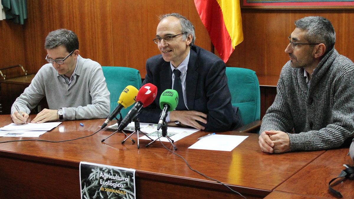 Un momento de la presentación de las jornadas. | L.N.C.