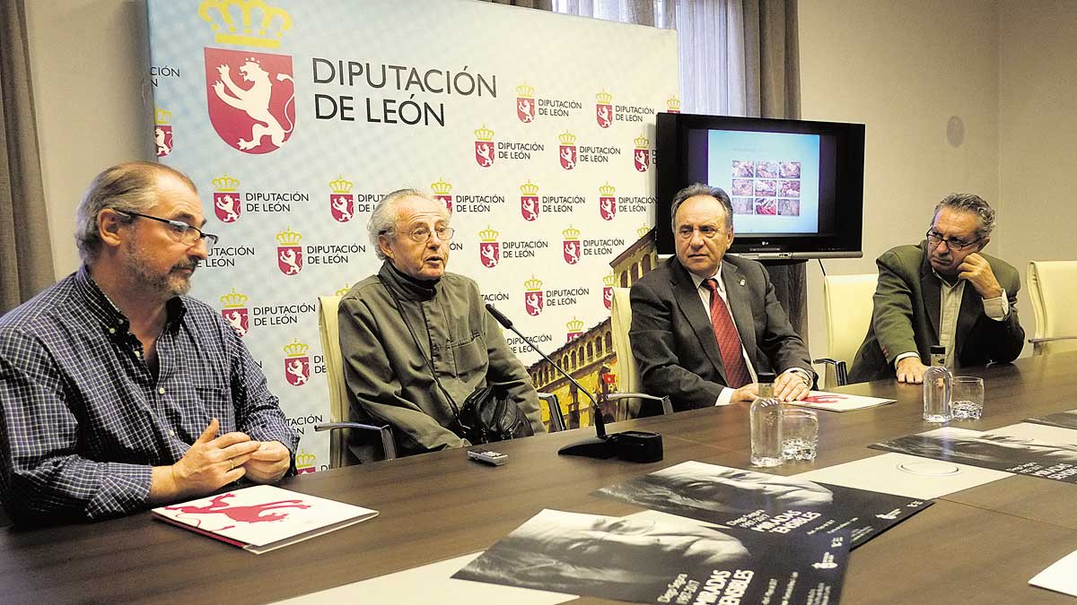 Luis García, Diego Segura, Miguél Ángel Fernández y Adolfo Alonso Ares durante la presentación. | DANIEL MARTÍN
