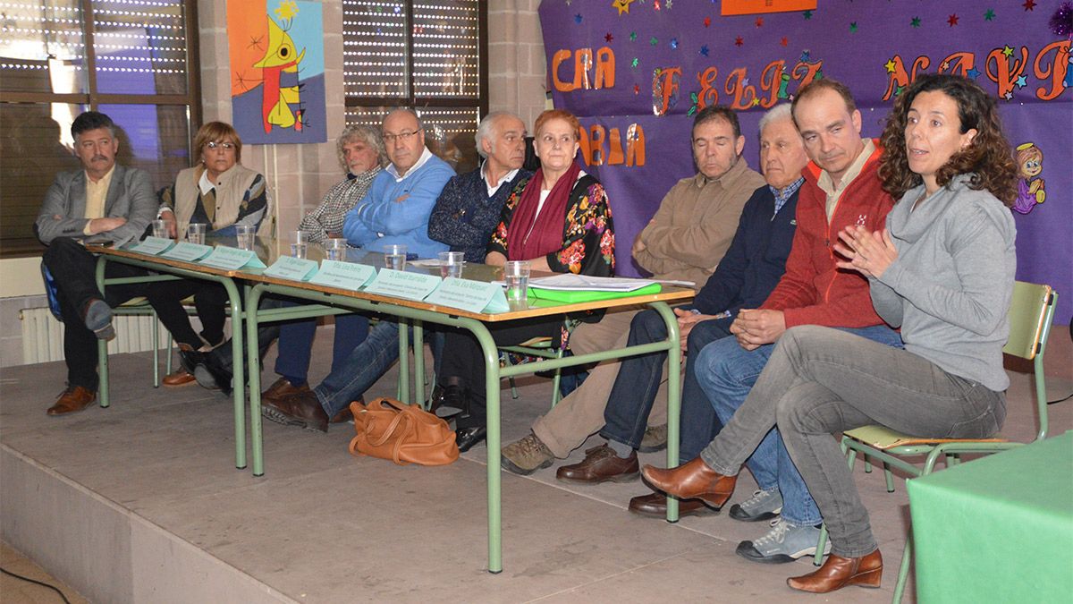 Autoridades y promotores expusieron este domingo sus posturas. | MARCE A. FERNÁNDEZ Autoridades y promotores expusieron este domingo sus posturas. | MARCE A. FERNÁNDEZ