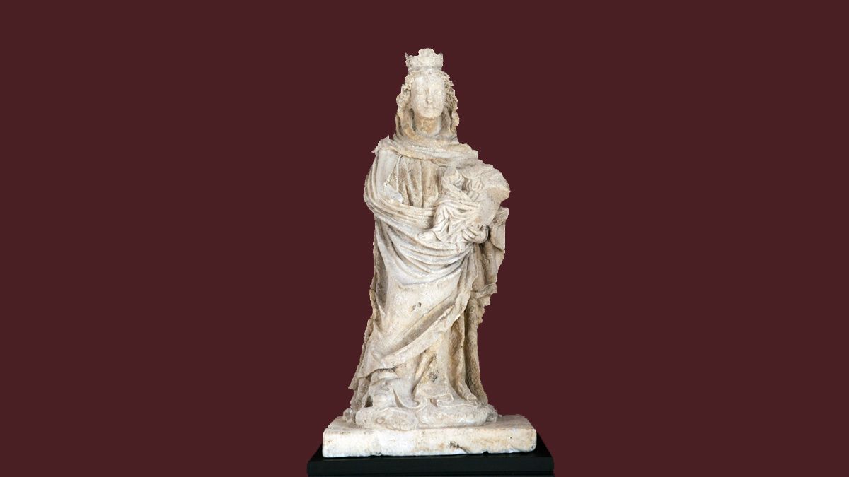 Imagen de la Virgen Blanca, que se exhibía hasta hace unos días en el edificio consistorial de San Marcelo. Imagen de la Virgen Blanca, que se exhibía hasta hace unos días en el edificio consistorial de San Marcelo.