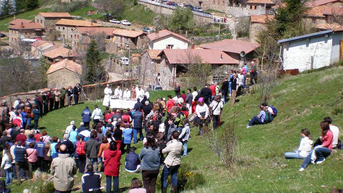 Imagen de archivo de la tradicional romería de San Froilán. | HURTADO